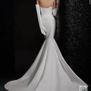 Vera Wang Lucille Wedding dress
